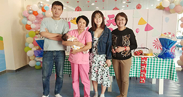 考察了多家医院和月子中心，两个原因让她义无反顾选择莲池